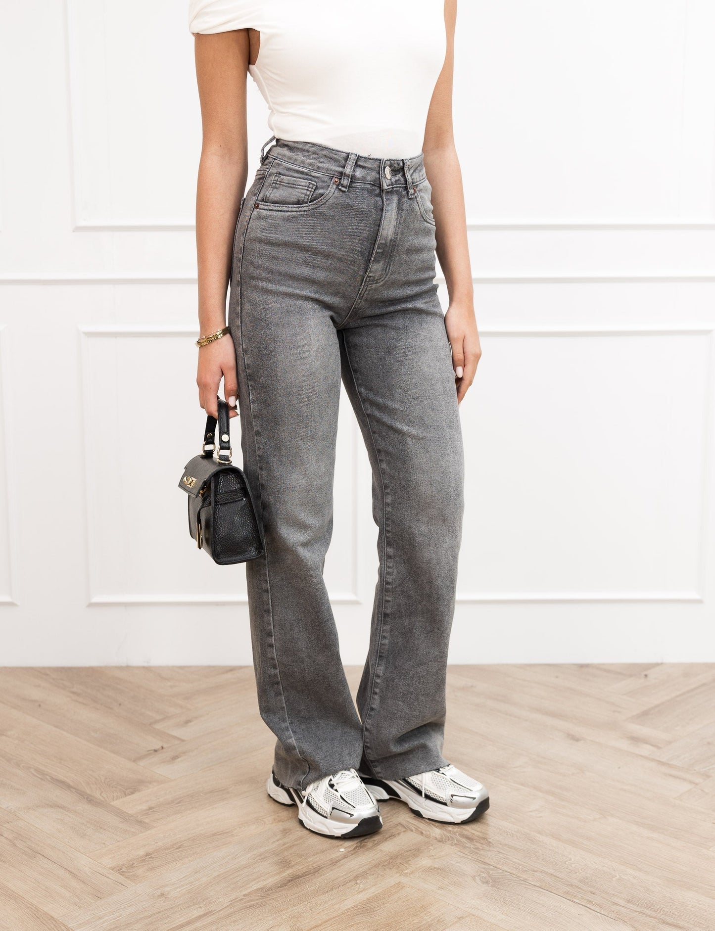Almight Jeans Grey