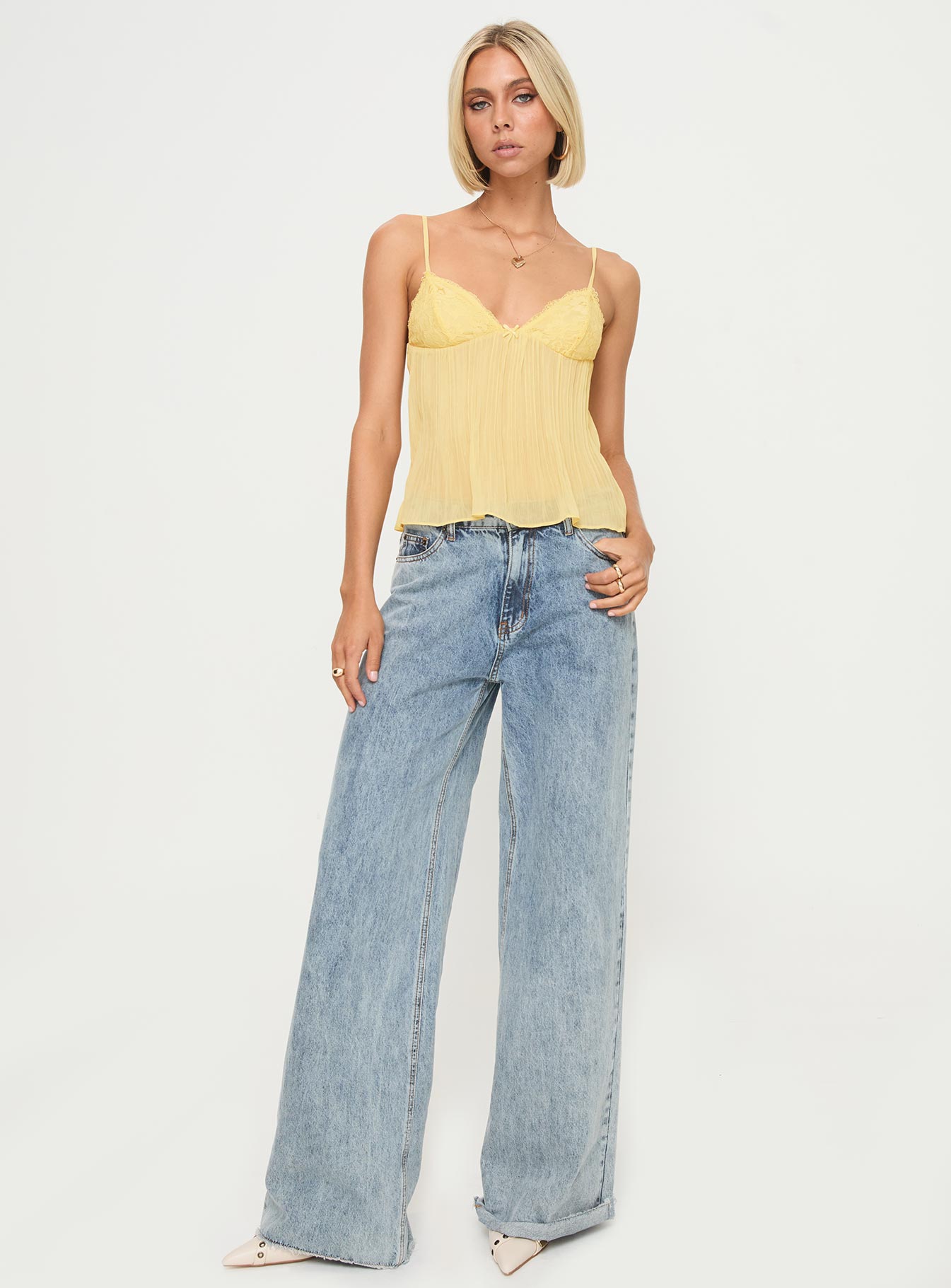 Lily Top Lemon