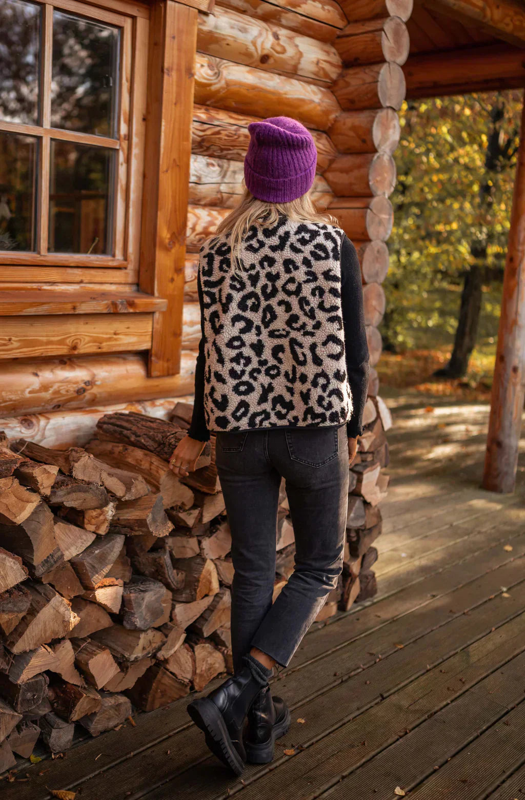 Astrid | Leopard Knitted Gilet